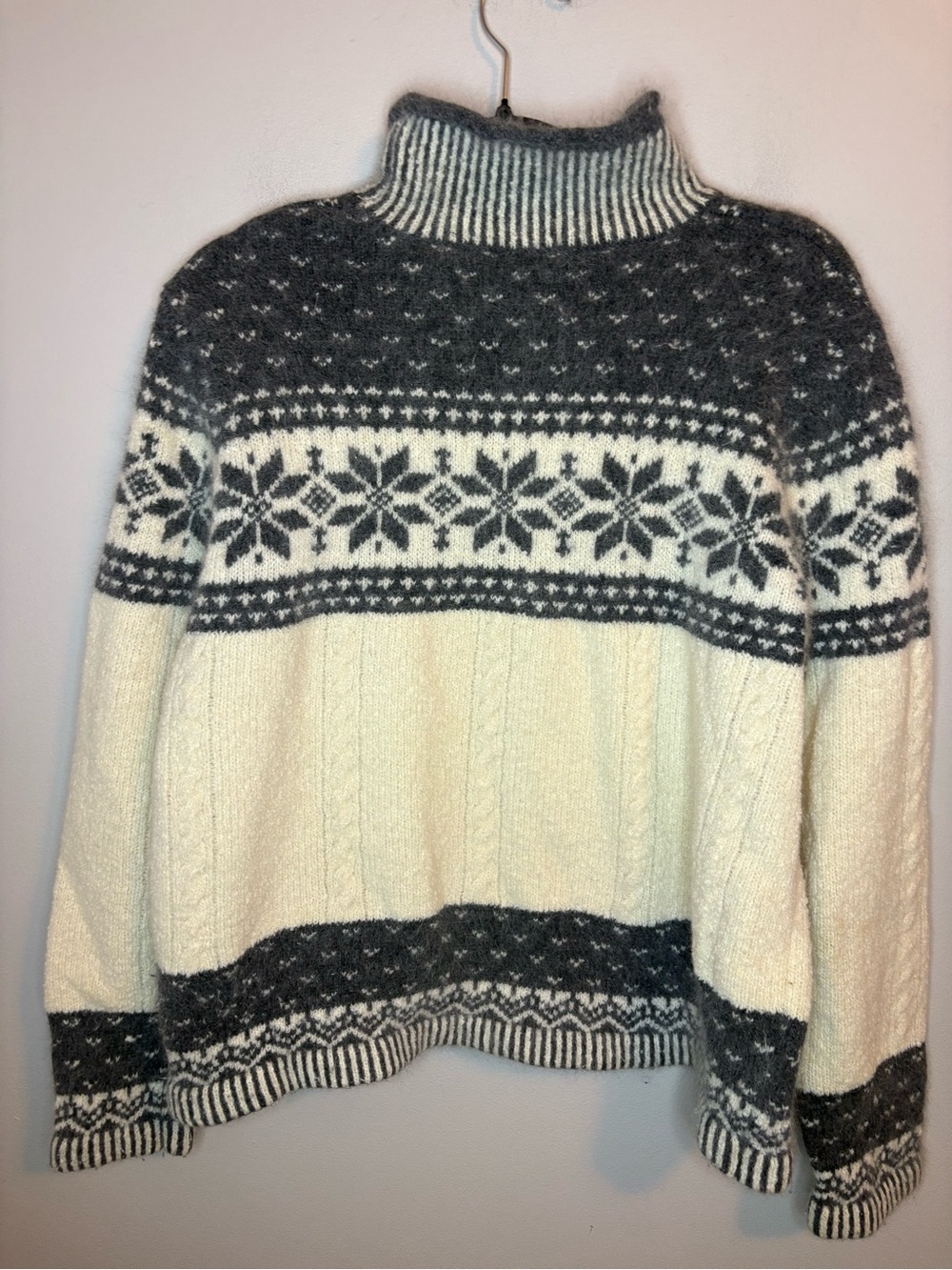 Vintage Lord & Taylor M Lambswool Angora Fair Isle Mock Neck Sweater UK - Picture 2 of 10